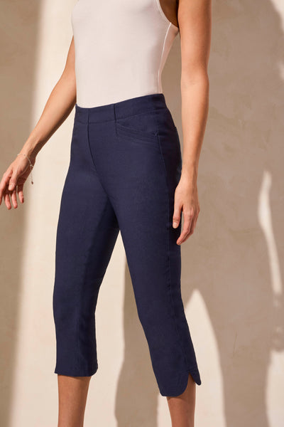 Flatten-It Pull On Capri With Round Slit