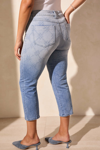 Crop Mid-Rise Hugging Jeans