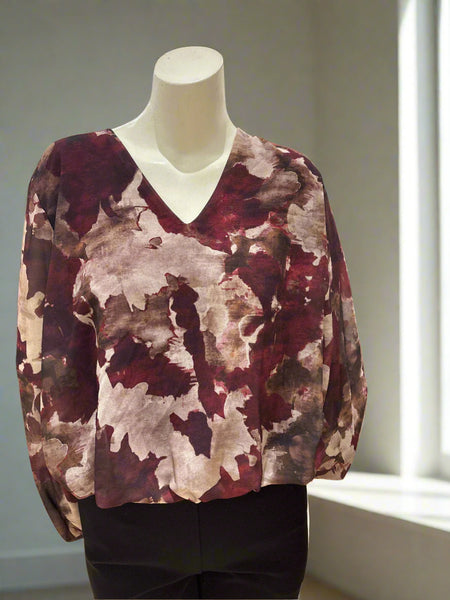 Long Sleeve V Neck Print Top