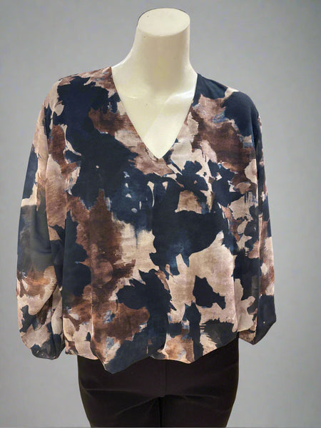 Long Sleeve V Neck Print Top