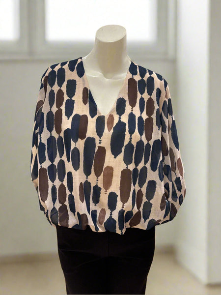 Long Sleeve V Neck Print Top