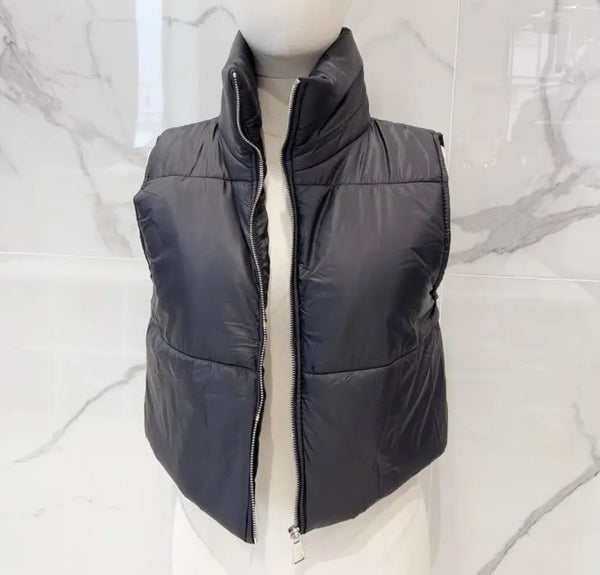 Short Puffer Vest