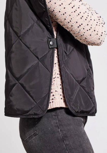 Packable Puffer Vest With Gross Grain Trim