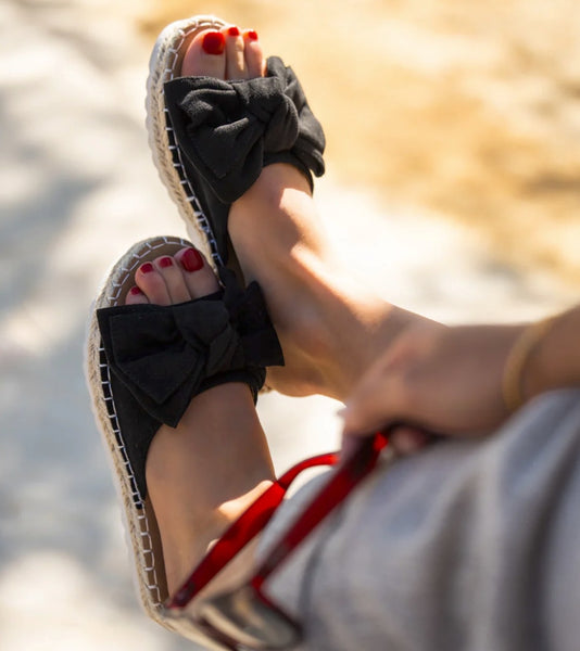 Bow Sandal
