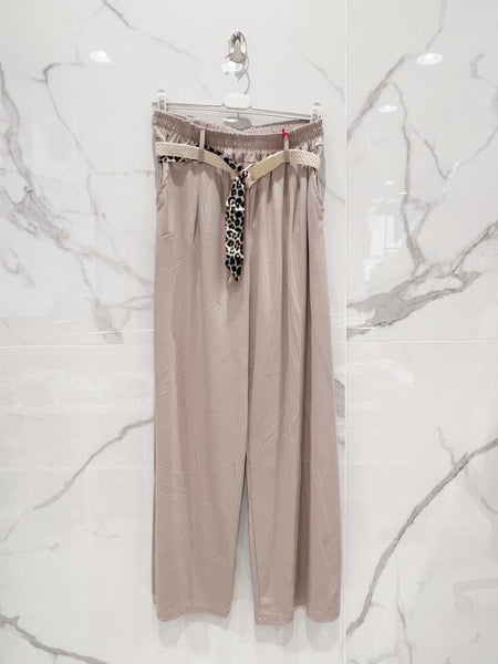 Relax Belted Pants