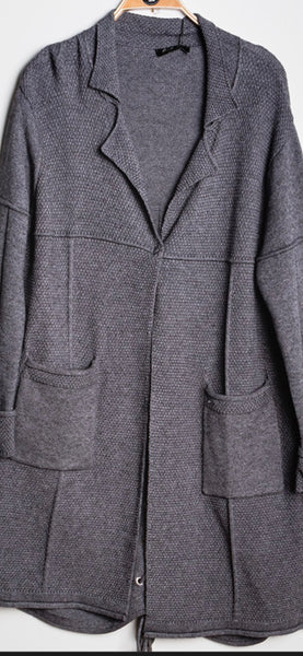 3/4 Cardigan With Front Pockets