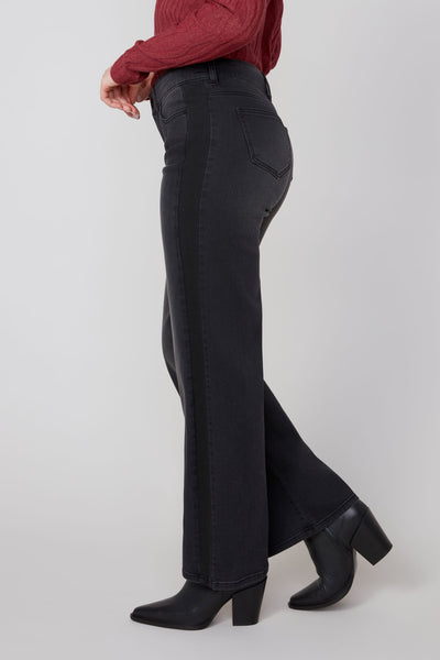 Cropped Wide Leg Denim Pants